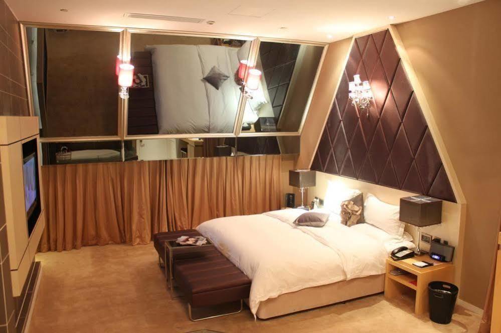 A Hotel Tientsin Dış mekan fotoğraf